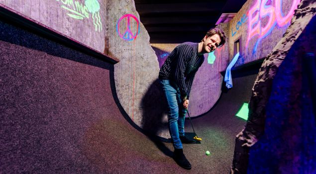 Prison Golf - Prison escape met de minste slagen