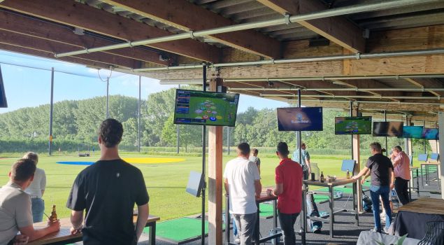 Afterwork uitje op interactieve driving range