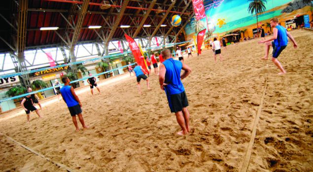 Beachvolleybal toernooi indoor