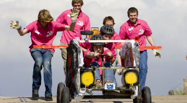 Zeepkistenrace - ontwerp, bouw en race