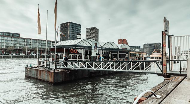 Rondvaart door Rotterdamse haven met dinerbuffet
