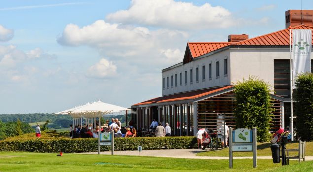 Short Golf met Limburgs ontvangst