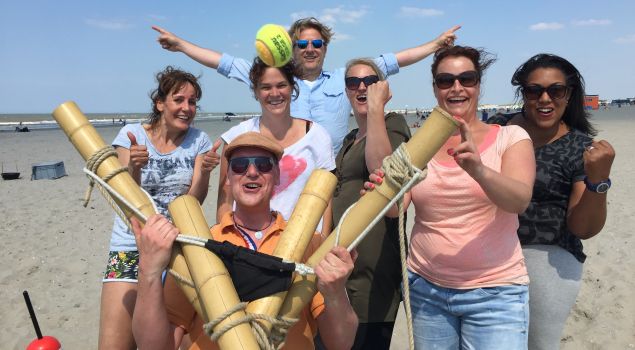 Teambuilding op het strand naar keuze incl. BBQ