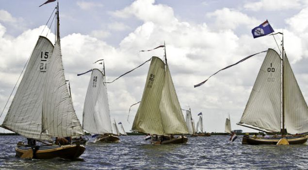 Zeilen met Oud Hout