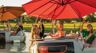 Varen en Barbecueën op een BBQ Donut in de Betuwe
