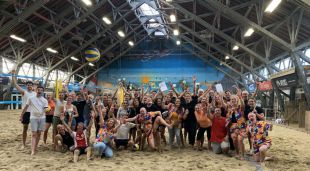 Beachvolleybal toernooi indoor