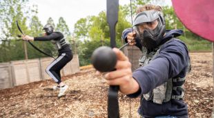 1 keuze activiteit, 3 drankjes en uitgebreide BBQ